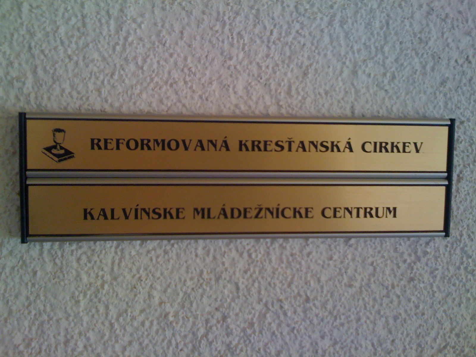 R 1f - Začiatok užívania Kalvínského mládežnického centra-poschodia zborovky 2012